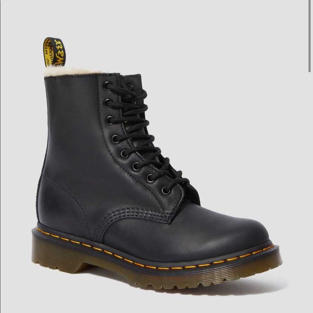 Doc Martens 1460 WOMEN'S FAUX FUR LINED